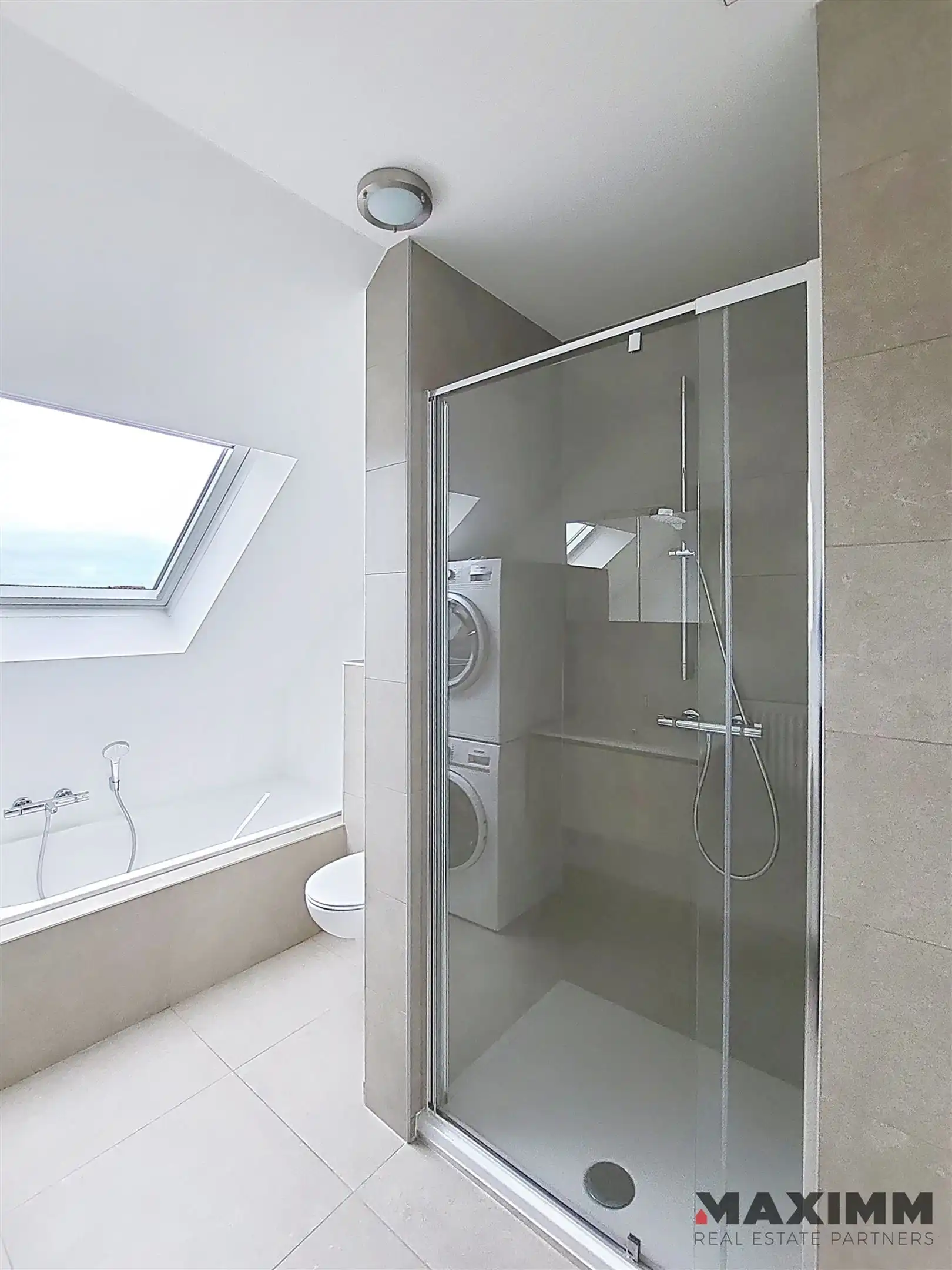 Rustig gelegen goed onderhouden 1 slk appartement  foto 8