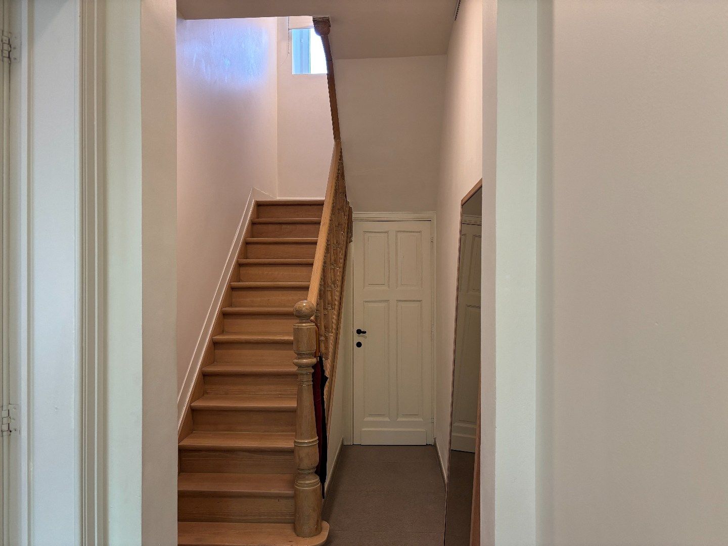 Prachtige lichtrijke burgerwoning te Kristus-Koning foto 15