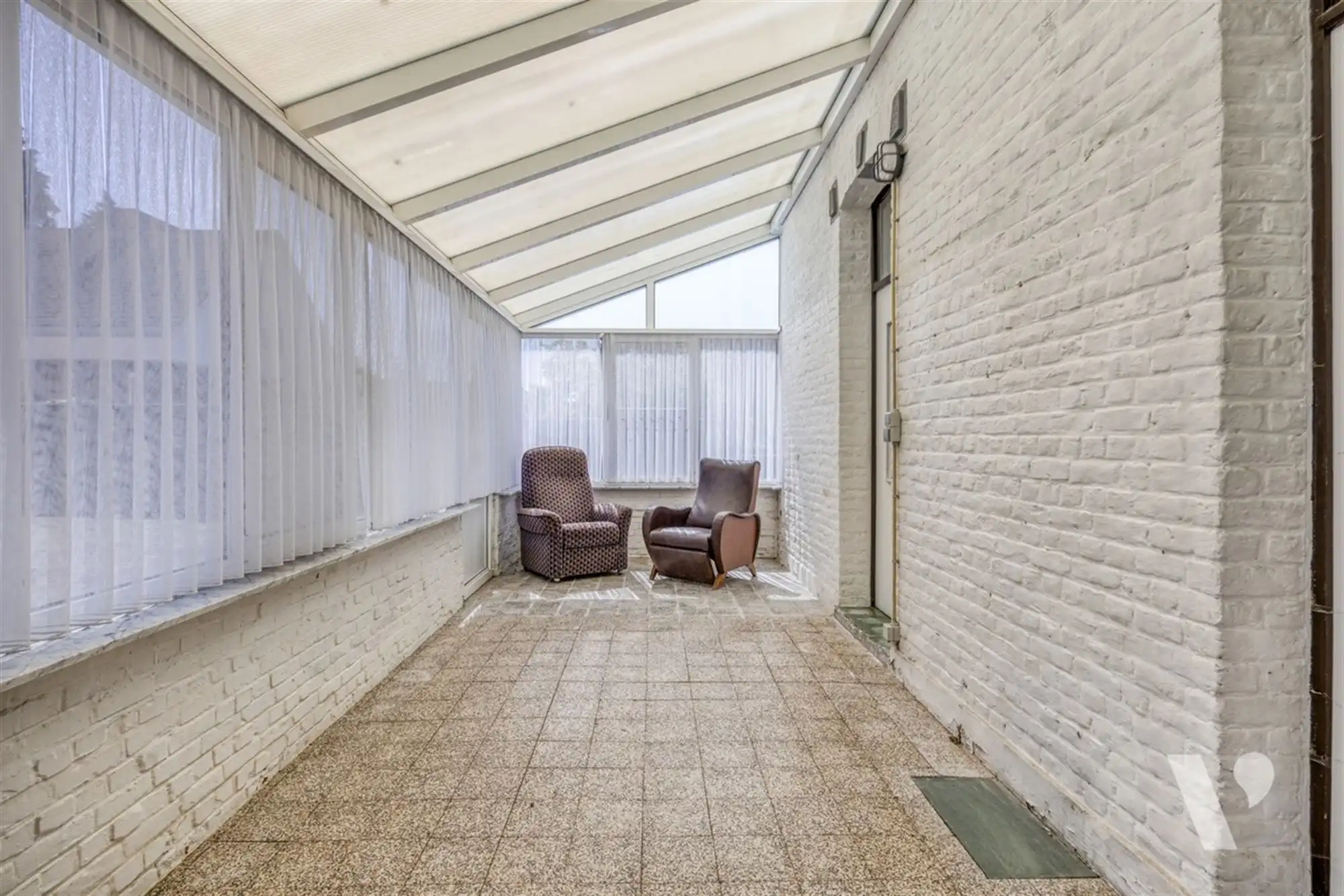 Statige woning met bijgebouw, tuin en weiland op 61a87ca foto 16