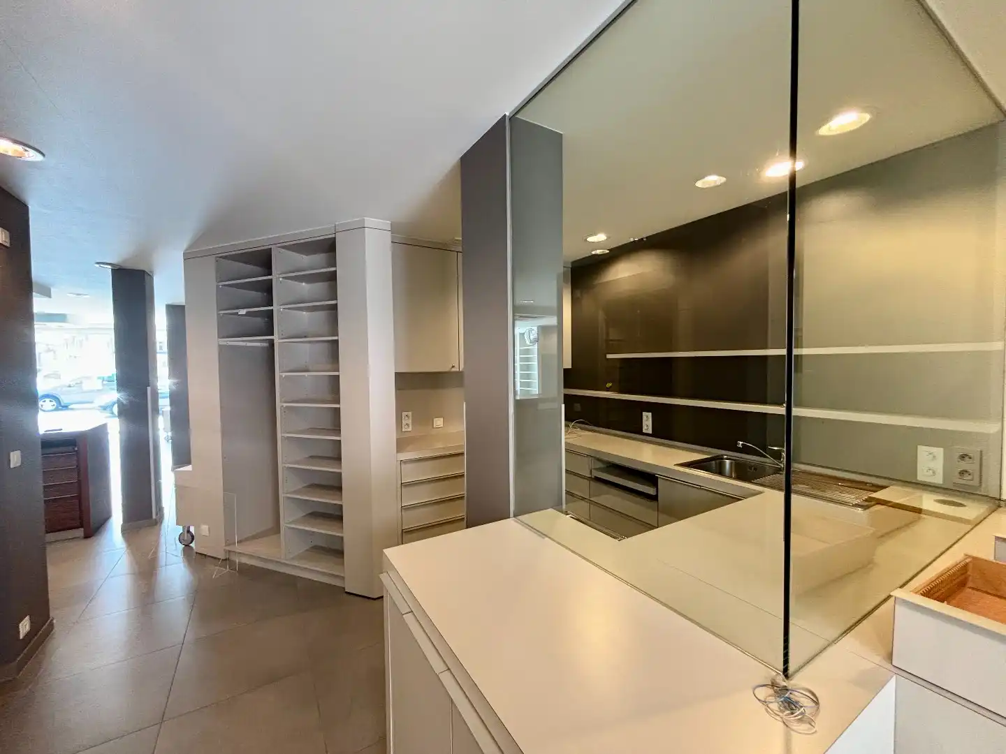 Uniek polyvalent pand in het centrum van Langemark. foto 6