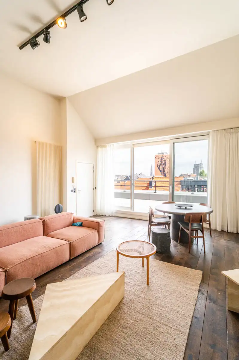 Gemeubelde penthouse met riante terrassen op ’t Zuid, uniek! foto 12