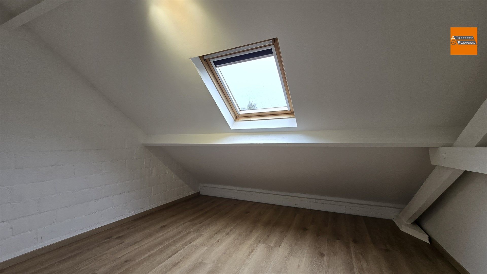 Ruime en instapklare bel-étagewoning met 7 slaapkamers en tuin op toplocatie in Kraainem foto 30