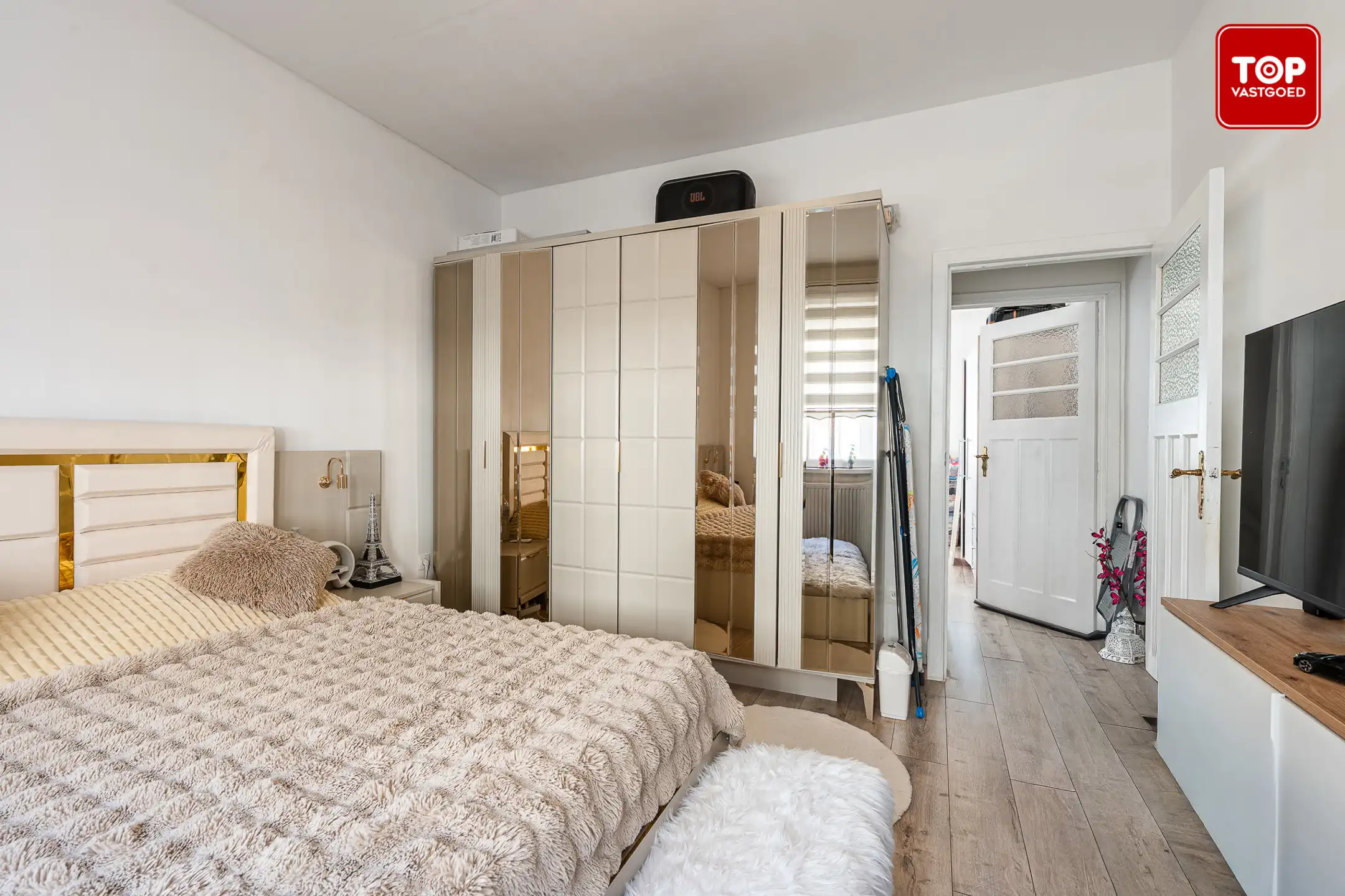 Instapklare woning met 2 ruime slaapkamers nabij Bourgoyen foto 13