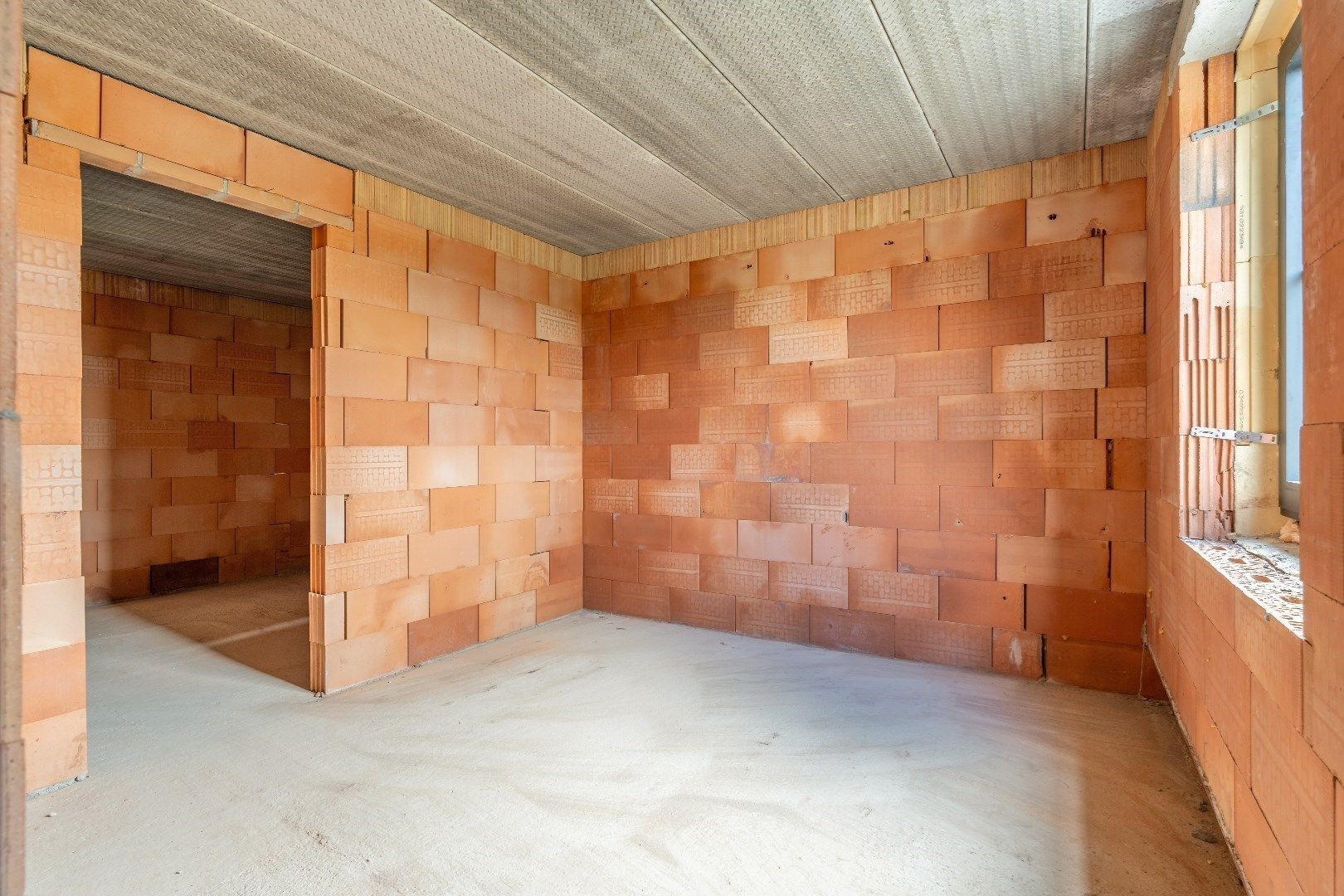 Creëer Uw EIGEN Woonavontuur: 'Casco' pastorijwoning in halfopen bebouwing op een perceel van 10a77ca! foto 28