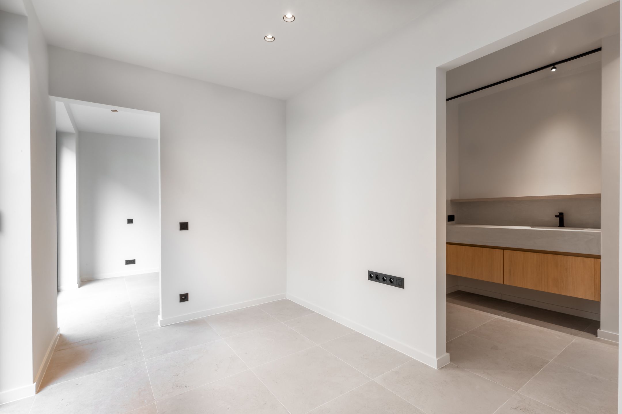 Trendy nieuwbouw gelijkvloers appartement foto 20