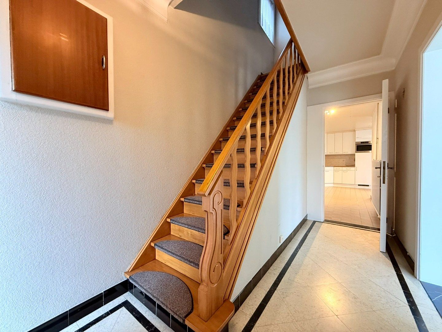 Gezellige woning met drie slaapkamers foto 2
