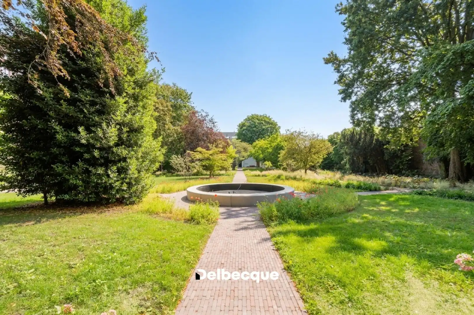 Uniek vernieuwbouwproject met riante tuin in hartje Brugge foto 9