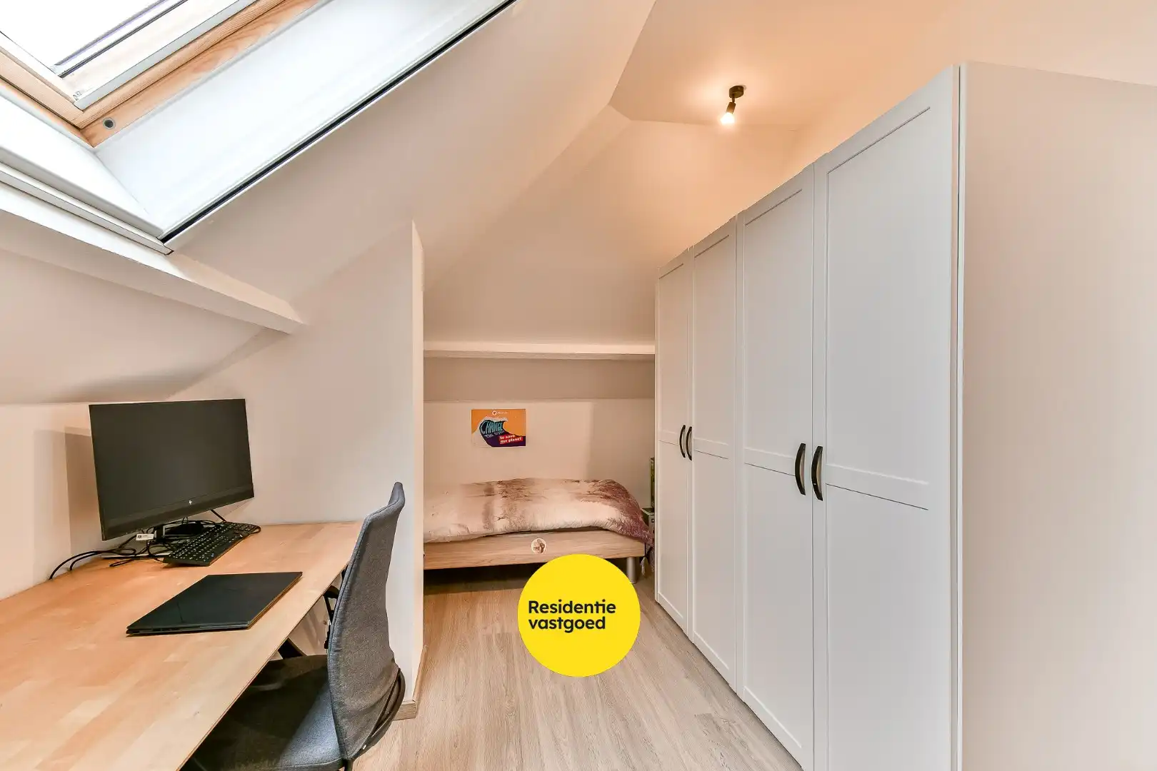 Instapklaar duplexappartement met 3 slaapkamers op rustige en centrale ligging te Lombardsijde foto 8