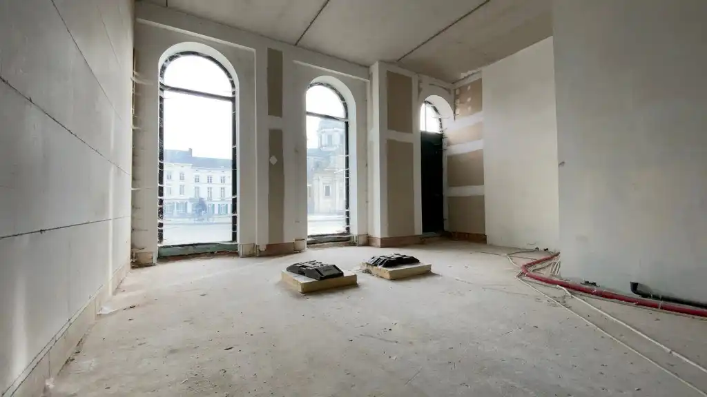 Handelsruimte te koop op Sint-Pietersplein in Gent foto 3