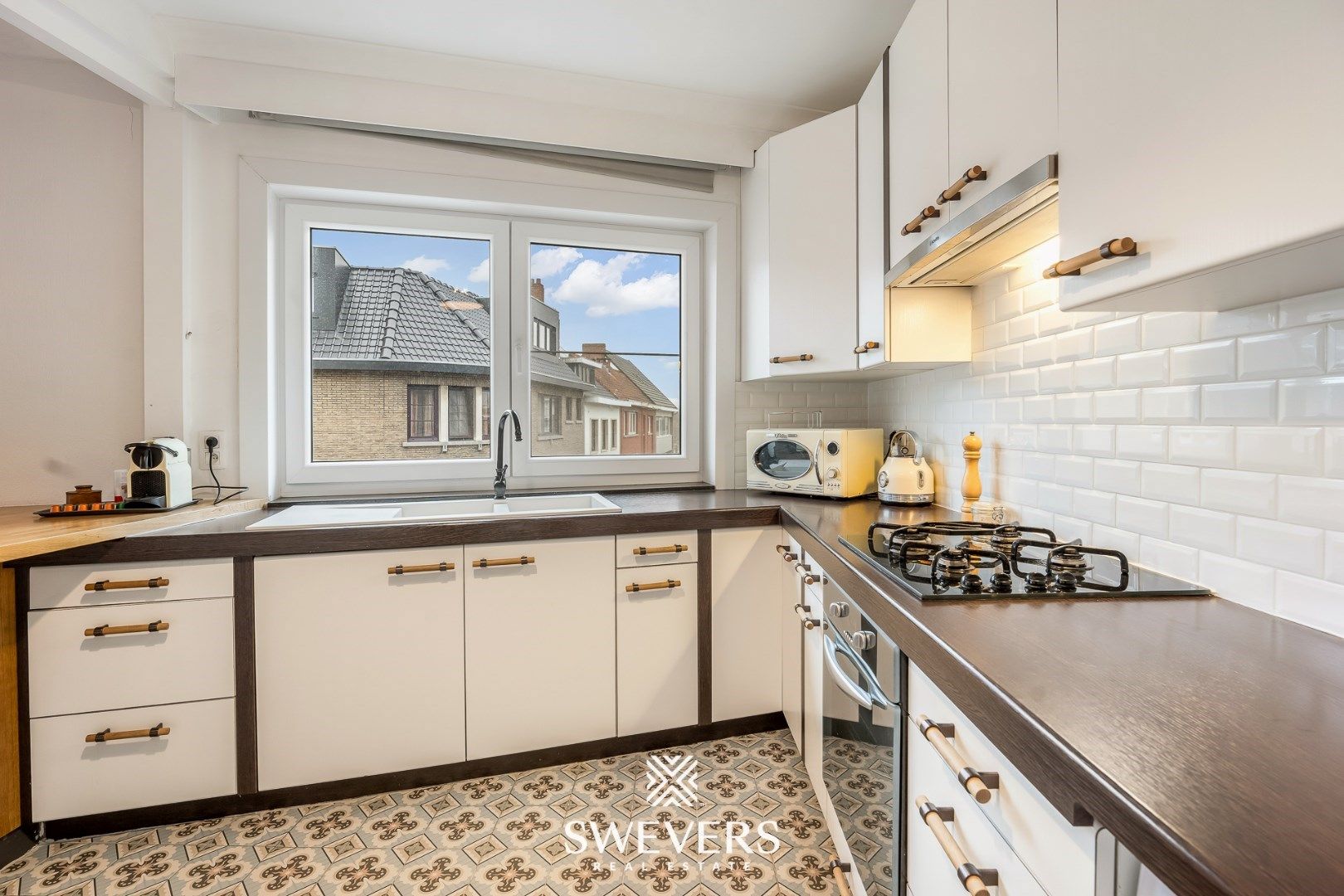 Modern appartement in hartje Hasselt met drie slaapkamers foto 13