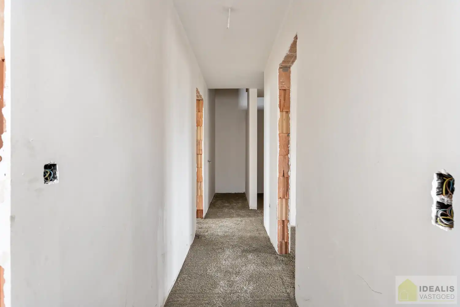 PRACHTIGE NIEUWBOUWWONING (GRONDAANDEEL €85.000,00 + 12% REGISTRATIERECHTEN EN CONSTRUCTIE €293.000,00 + 21% BTW) MET EEN HEERLIJK LICHTRIJKE WOONKAMER MET OPEN KEUKEN MET AANSLUITEND BERGPLAATS, 3 SLAAPKAMERS, EEN RUIME BADKAMER VOORZIEN VAN ALLE COMFORT! EEN HEERLIJK RUIM HUIS MET EEN LEUKE TUIN, OP EEN GEGEERDE LOCATIE NABIJ HET CENTRUM VAN REPPEL! foto 11