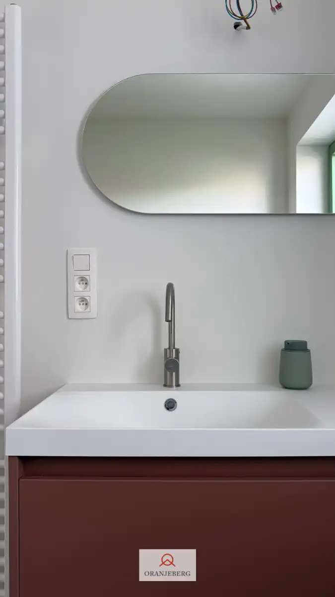 Ruime woning met 4 slpk's en tuin foto 16