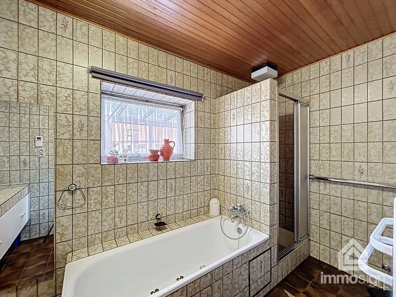 Karaktervolle gezinswoning met veel potentieel te Hamont foto 11