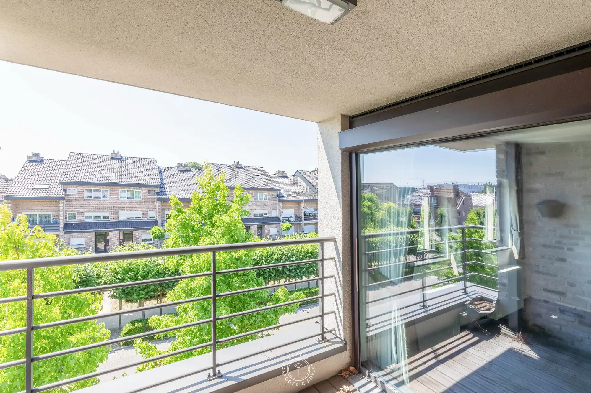 Mooi en recent appartement met staanplaats foto 13