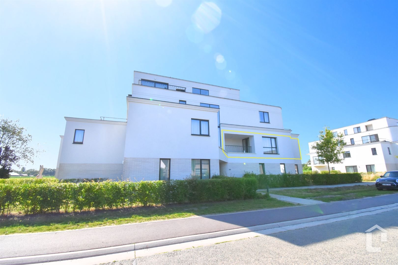 Energiezuinig luxe appartement met 2 slaapkamers foto {{pictureIndex}}