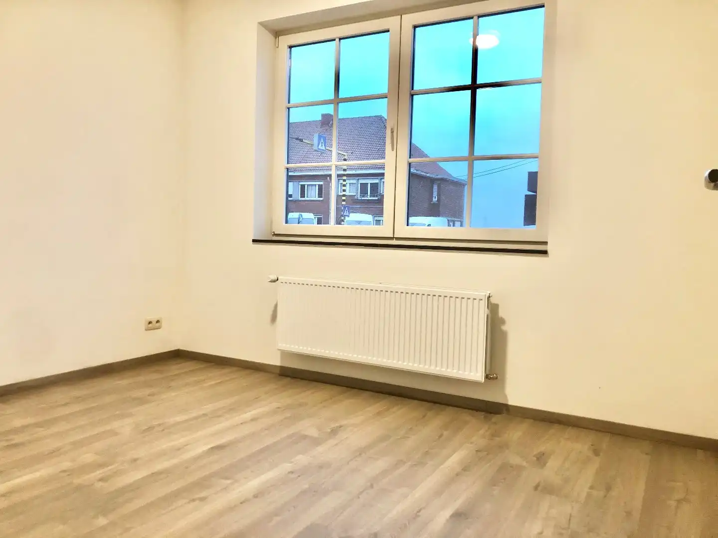 Luxueus en gelijkvloers wonen met drie kamers, groot terras,... foto 20