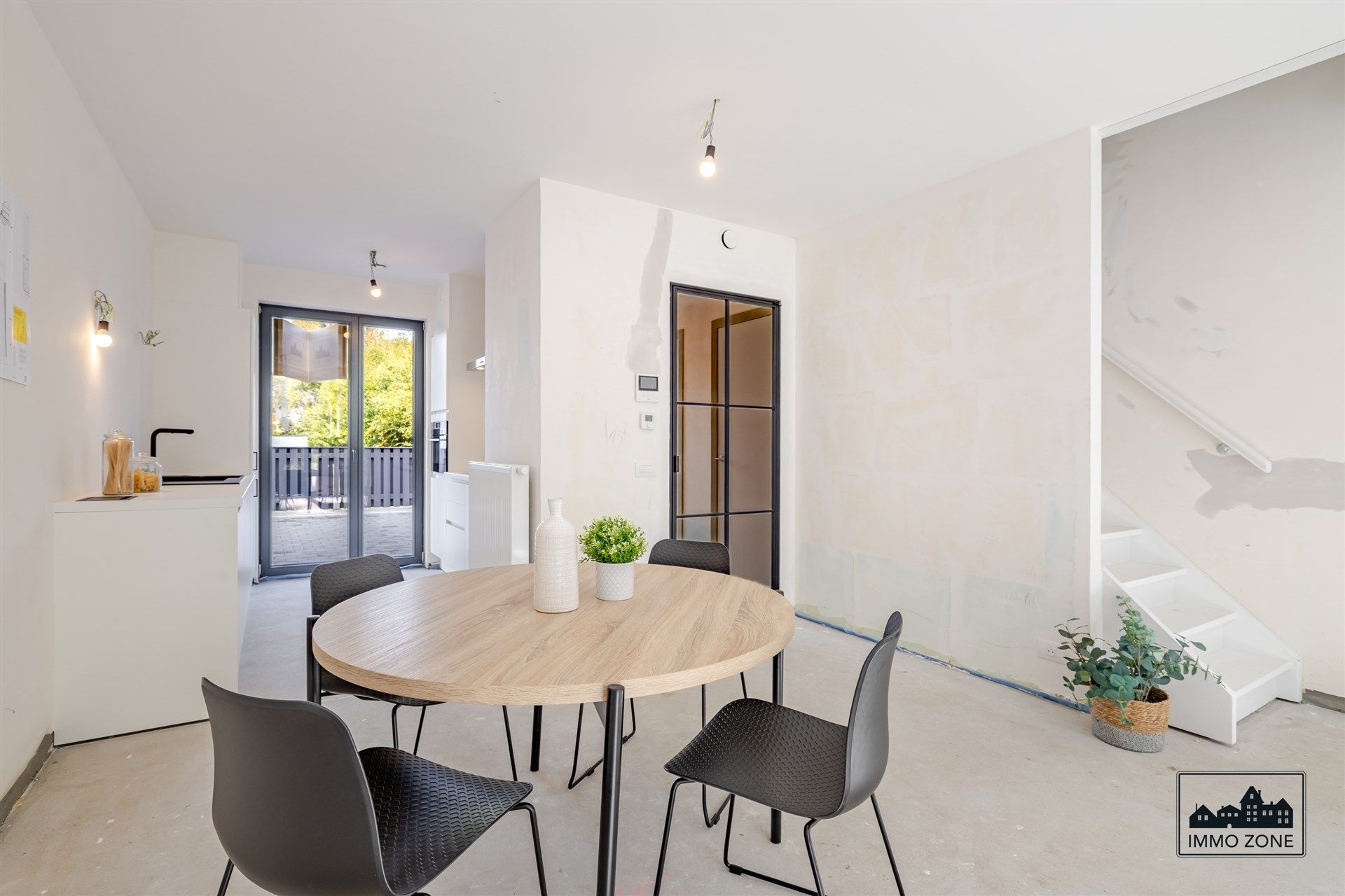Uniek gelegen nieuwbouwwoning midden in het groen foto 2