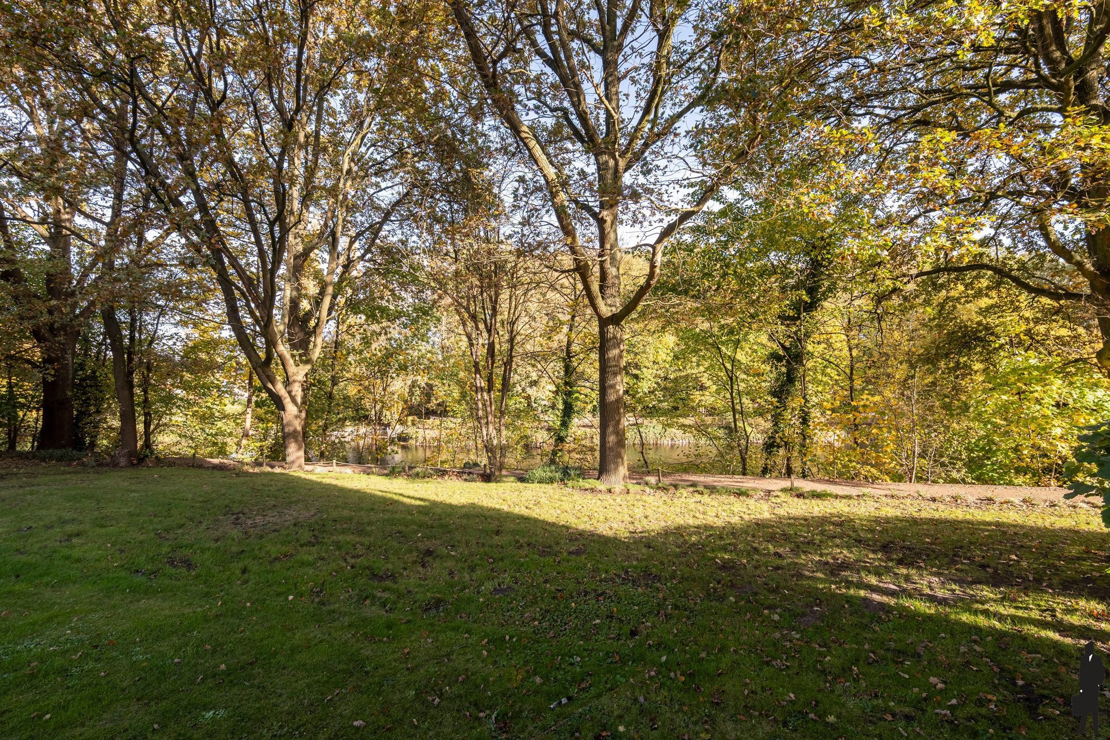 Modern gelijkvloers appartement met ruim terras  foto 17