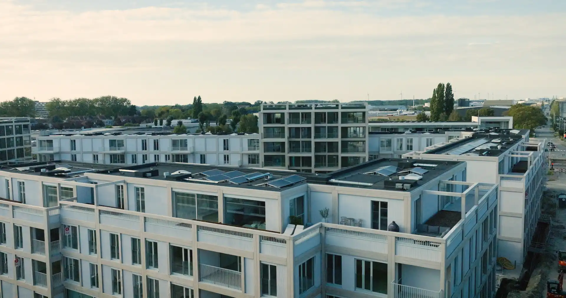 1-slaapkamerappartement met terras en zicht op het water foto 5