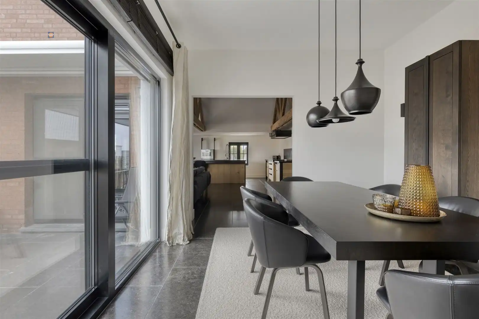 Unieke, Instapklare Loft van 125 m² ! foto 9