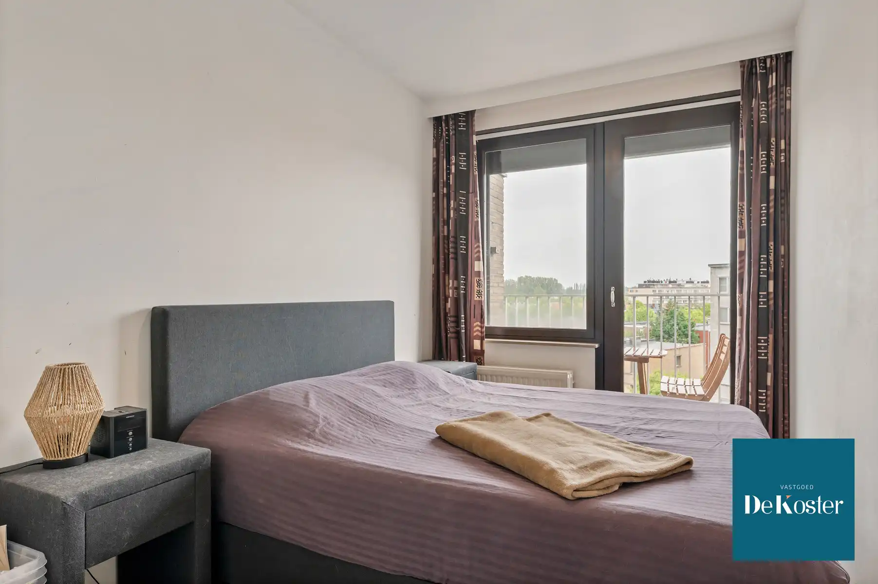 Instapklaar gerenoveerd appartement met 2 slaapkamers foto 7