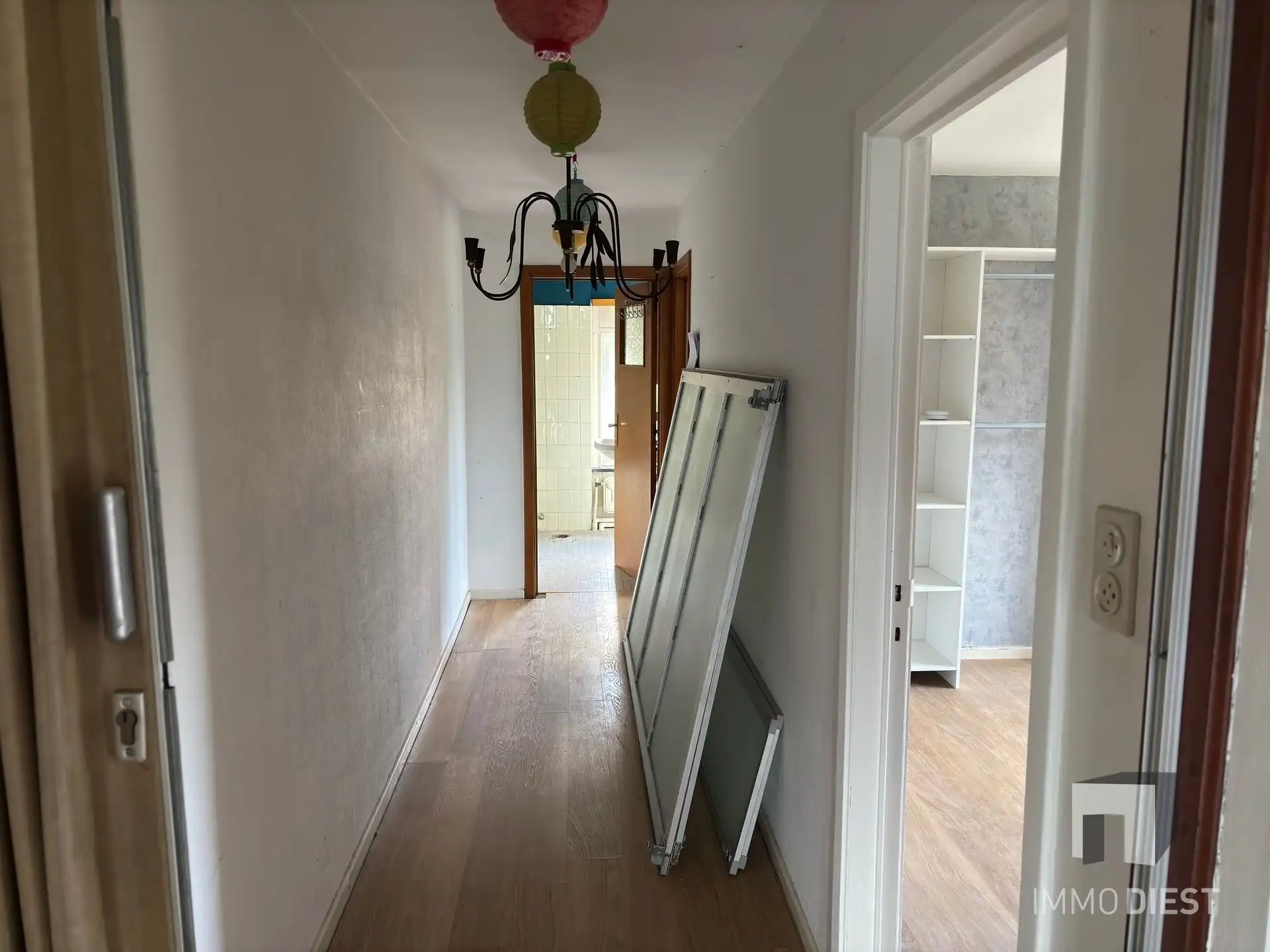 Ruime betaalbare woning met veranda en bijgebouw foto 41