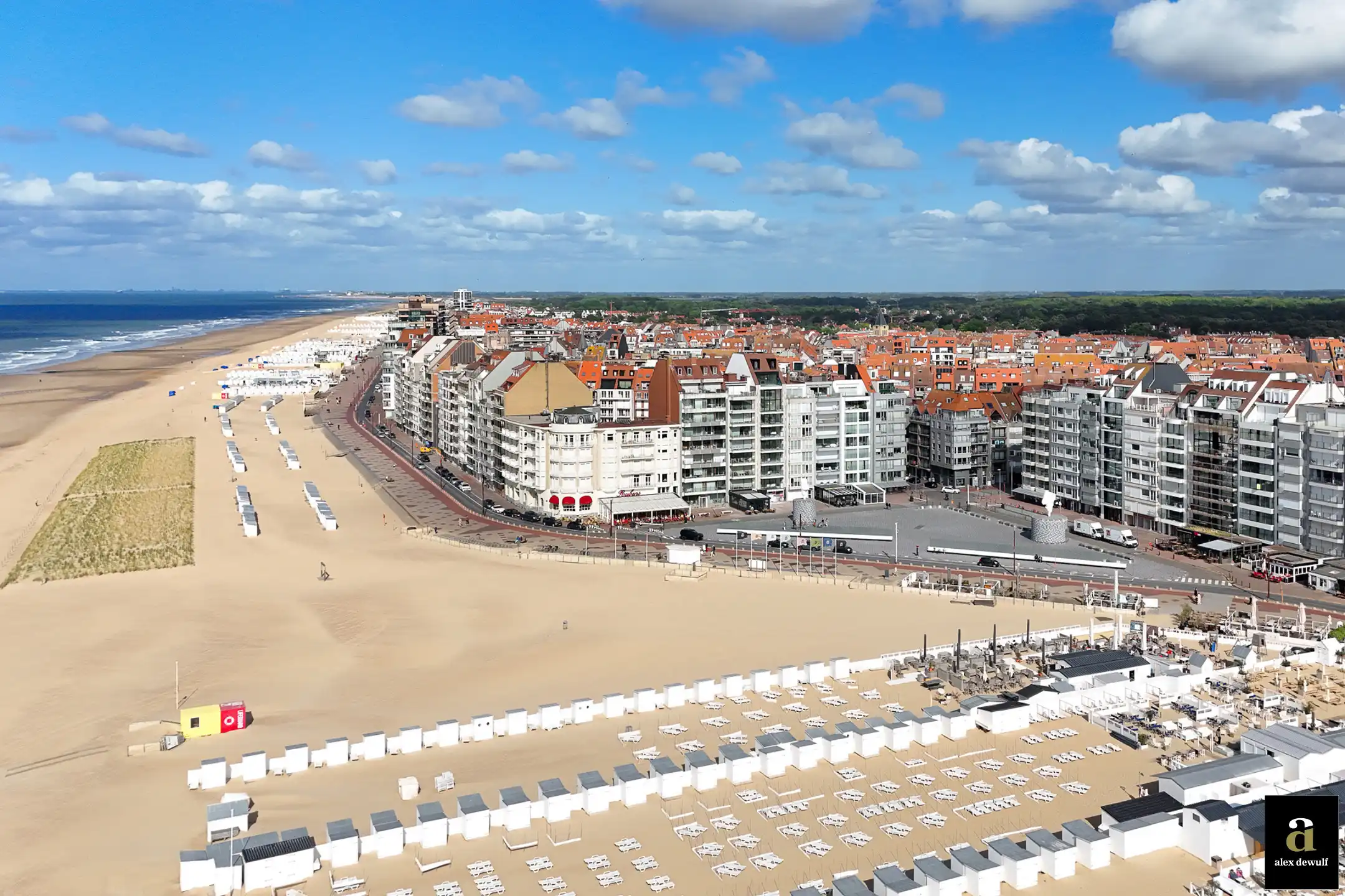 Uitzonderlijk penthouse met frontaal zeezicht, gelegen aan de zonnige zijde van het Rubensplein. foto 13