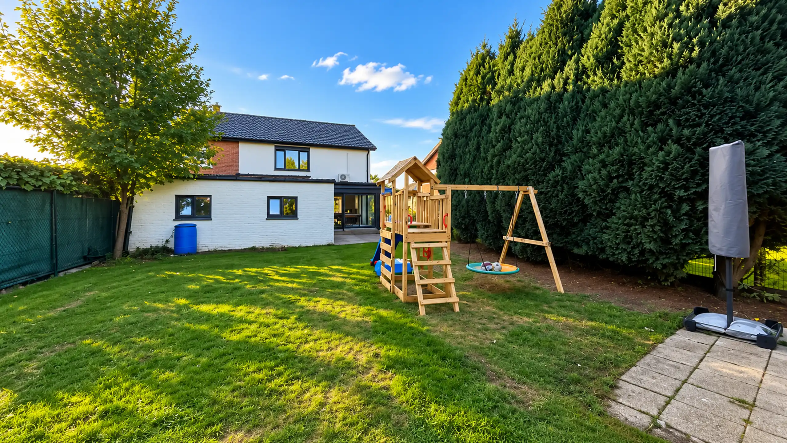 Halfopen bebouwing met 3 slaapkamers, garage en ruime tuin! foto 50