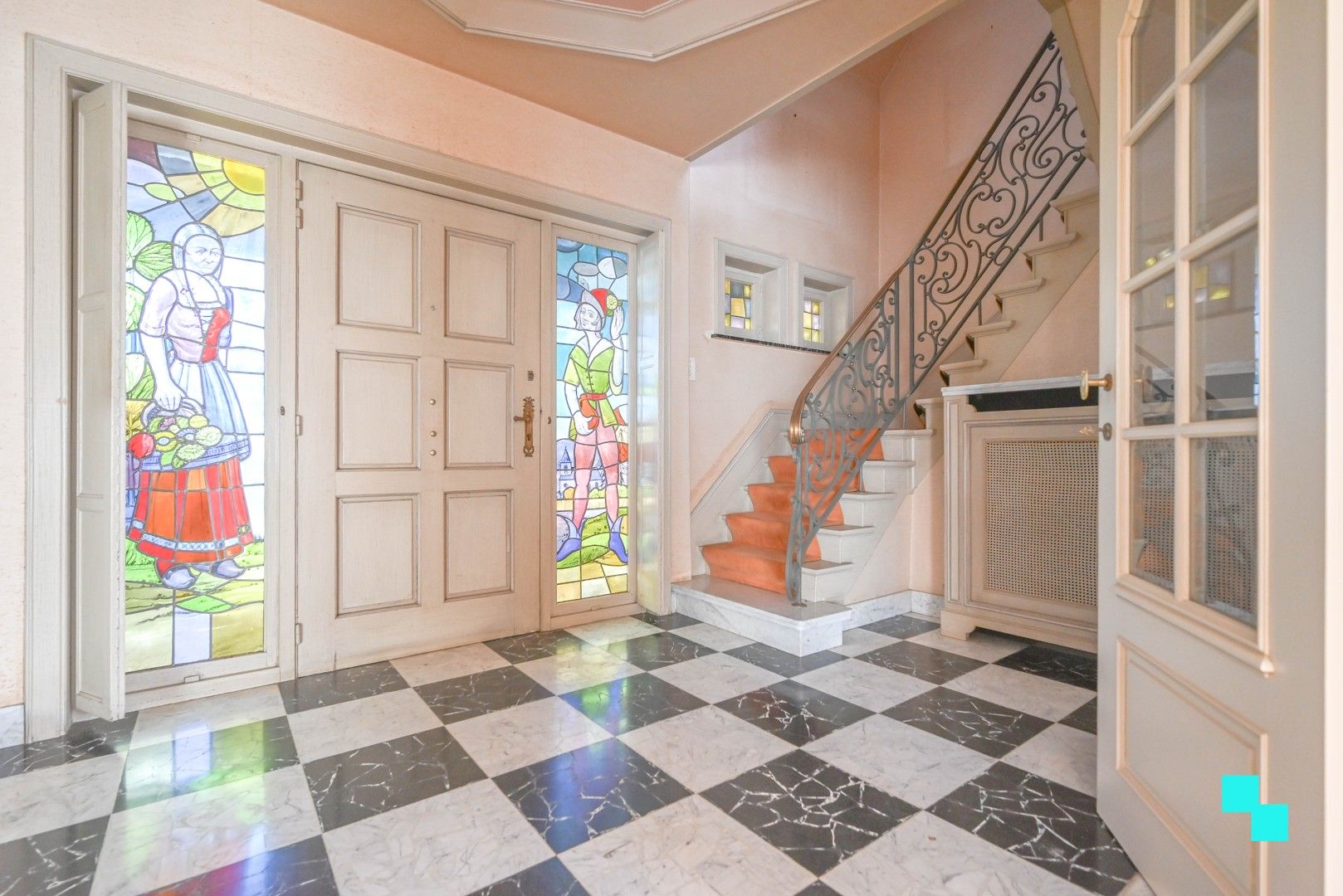 Karaktervol landhuis met landelijke verzichten foto 5
