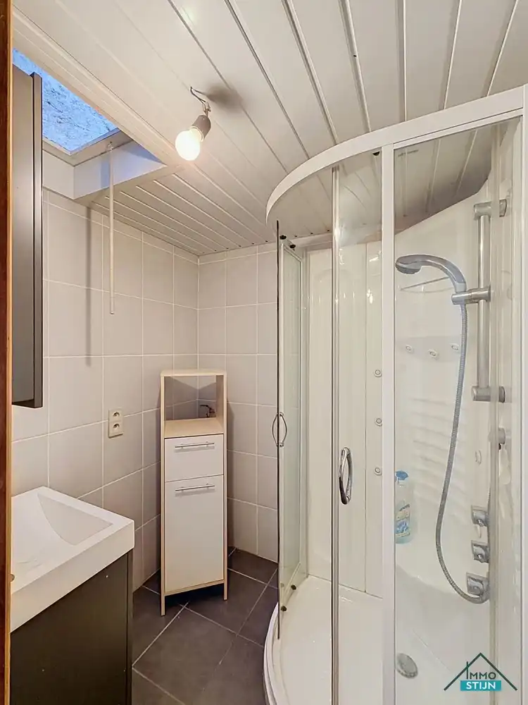 Woning met grote tuin foto 10