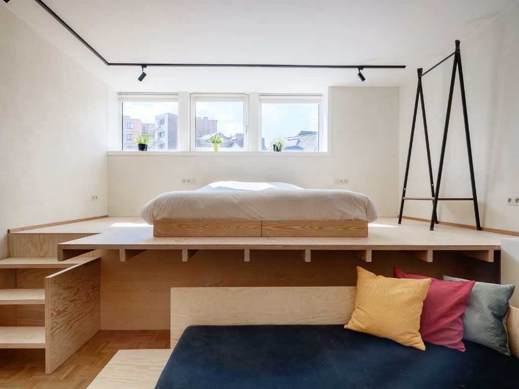 Bijzonder duplexappartement (240 m²) met vier slaapkamers, telkens met eigen sanitair en buitenruimte, gelegen in een kleinschalige residentie nabij het Zuid. foto 14