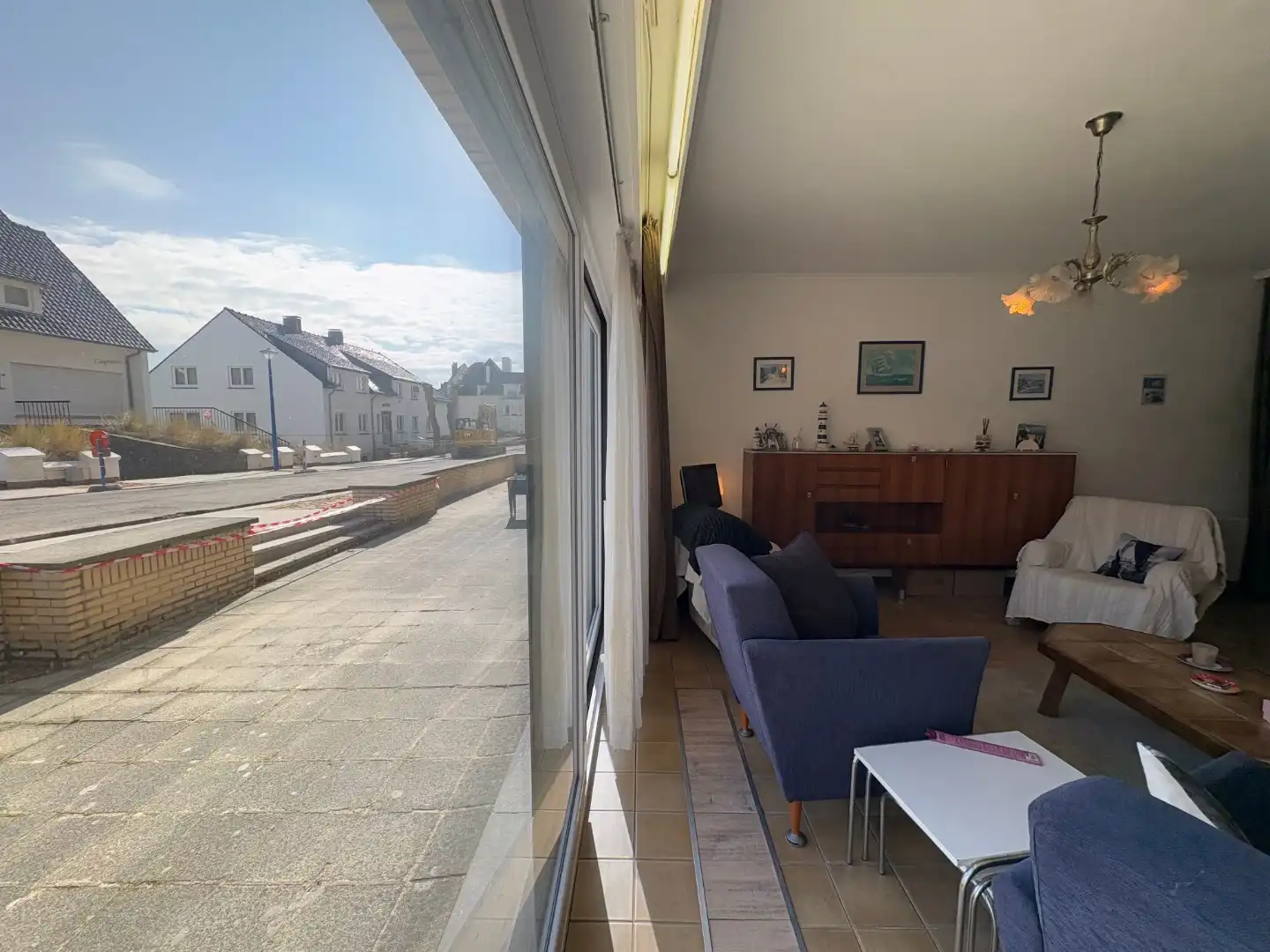 Zonnige studio te koop op enkele meters van het strand foto 11