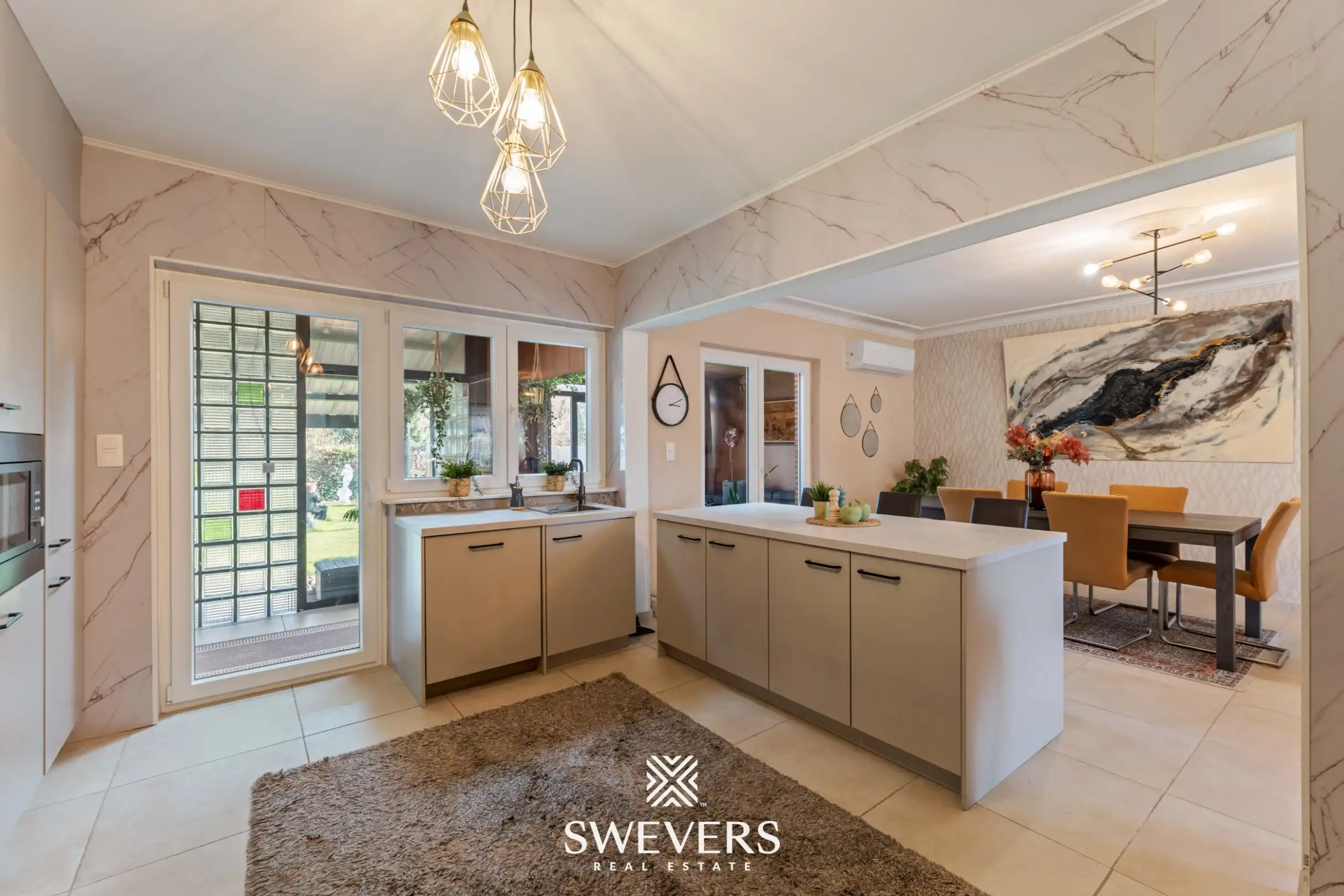 Instapklare, energiezuinige gezinswoning met 5 slaapkamers in rustige buurt van Alken foto 12