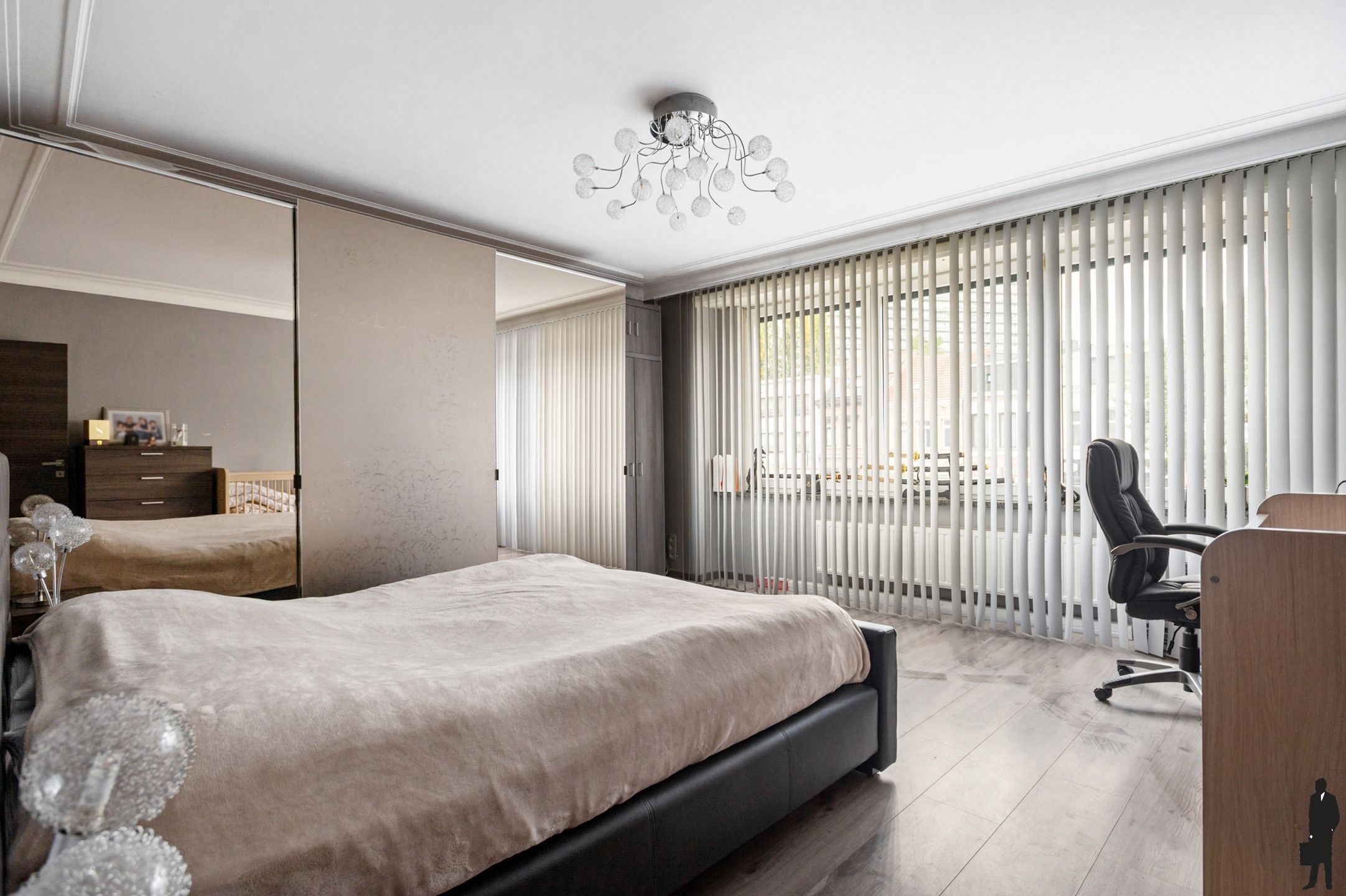 Appartementsgebouw op top-locatie te koop foto 52