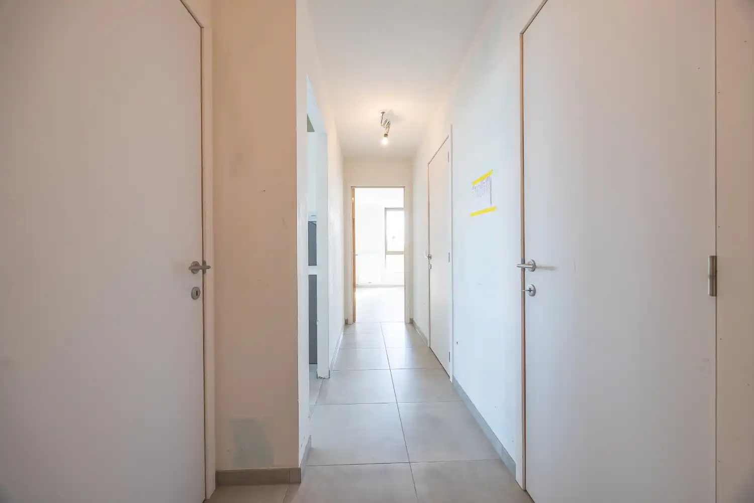 Nieuwbouwappartement met 2 slaapkamers te koop in Middelkerke foto 14