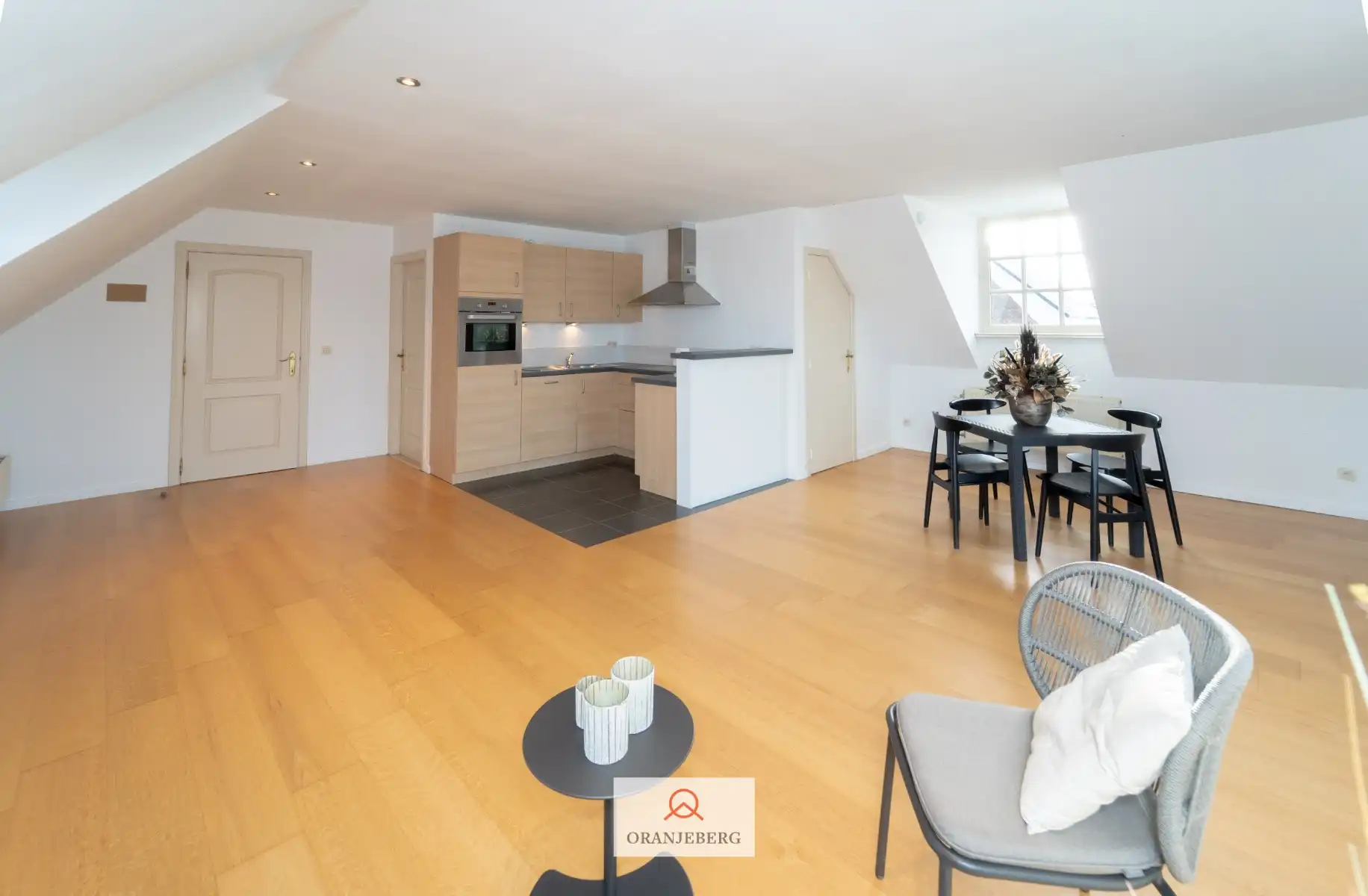 Appartement te huur Damstraat 34/A - 9850 Deinze
