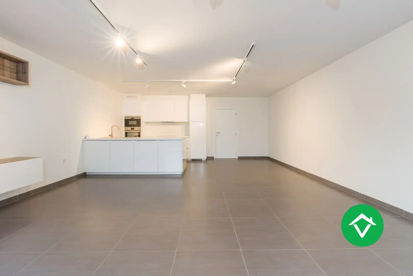 Instapklare energiezuinige woning (2018) met garage en tuin in Zevekote foto 6