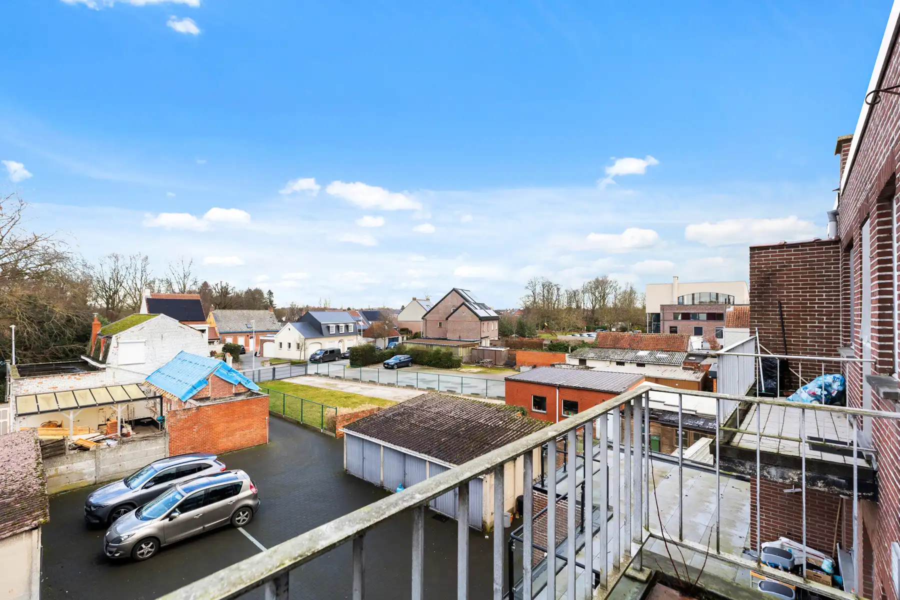 Instapklaar appartement centrum Laarne foto 14