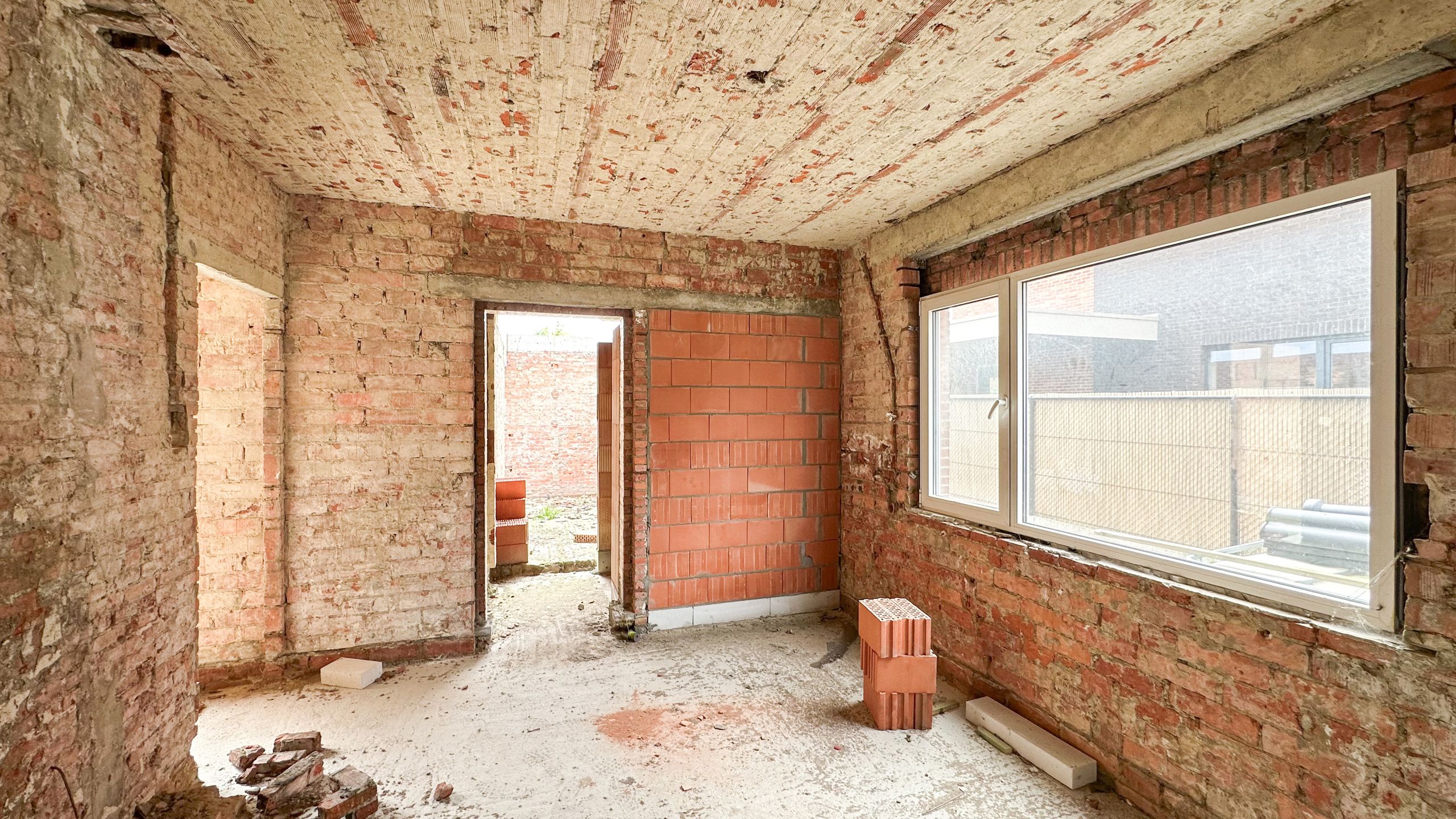 Uitzonderlijk renovatieproject op toplocatie! foto 6