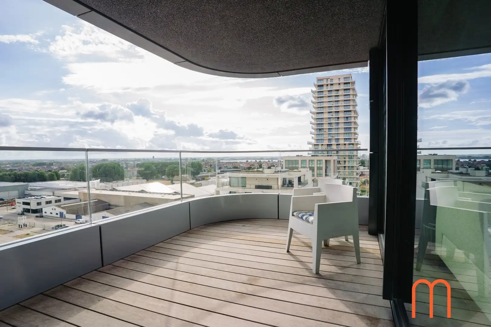 Prachtig appartement te koop op Oosteroever Oostende – residentie Ensor Tower foto 3