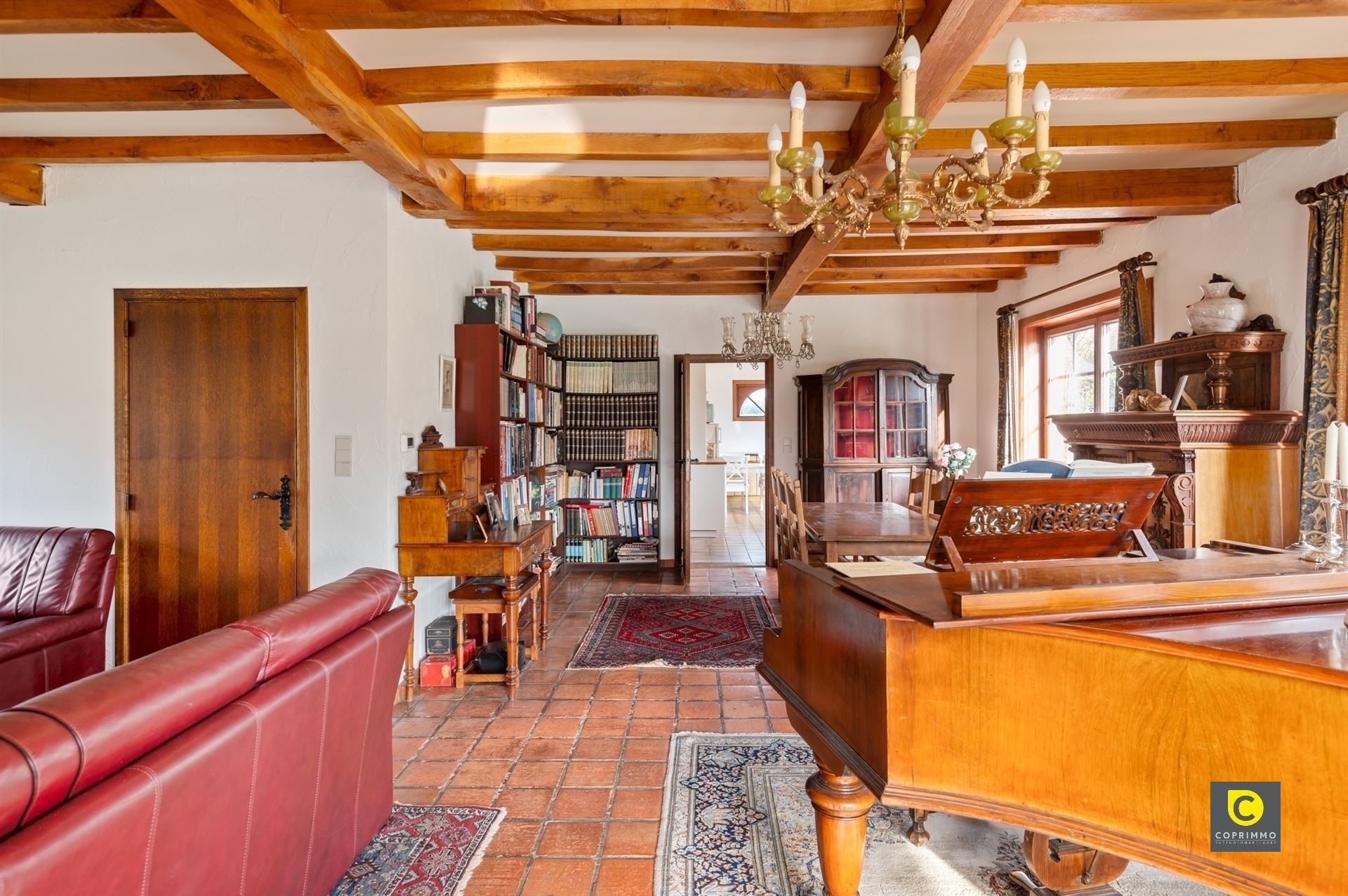 Villa op een perceel van 926 m²  foto 3