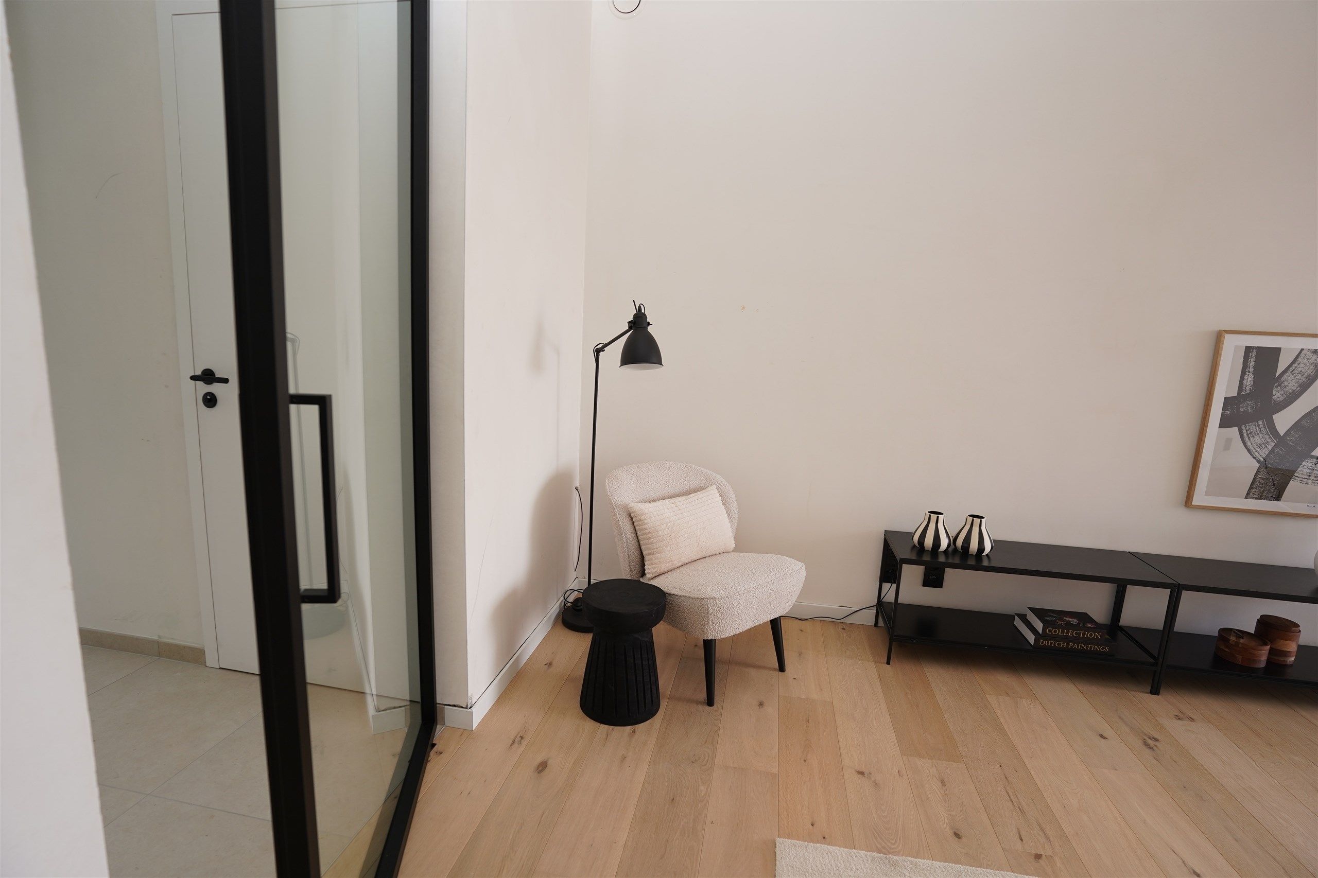 Halfopen NIEUWBOUW op 561 m² – Ruimte, Licht en Leefcomfort foto 9