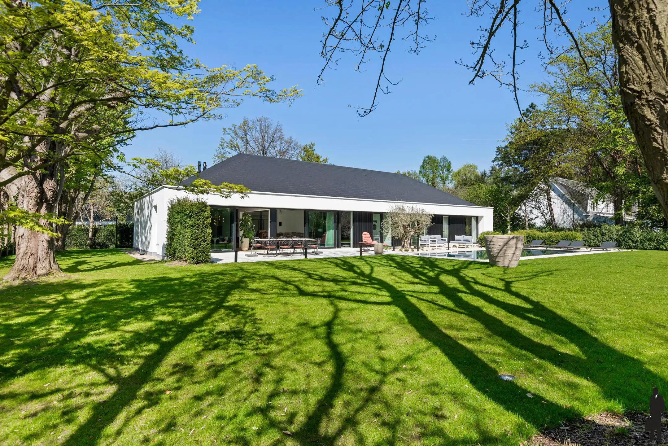 Exclusieve gerenoveerde designvilla op 2.000 m² te Schilde foto 20