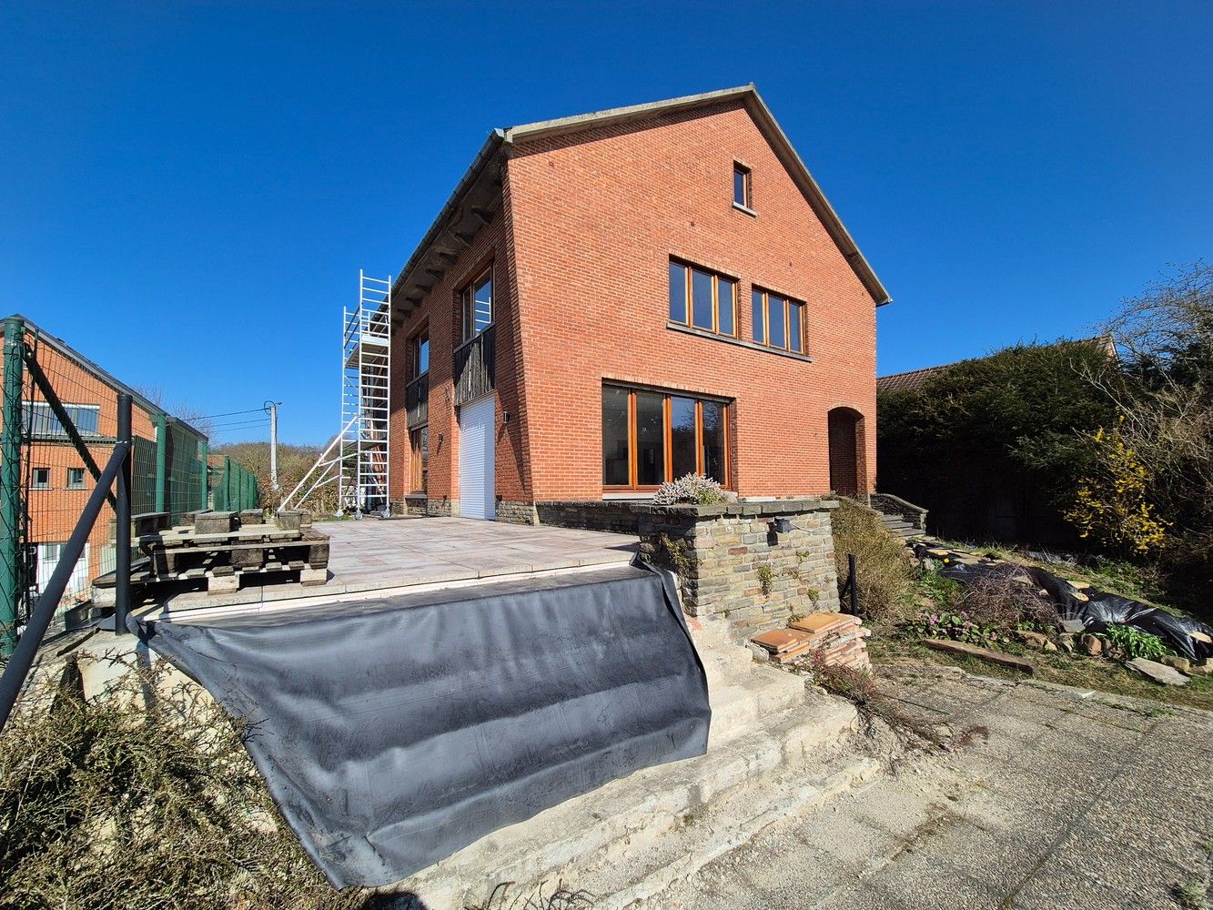 "Unieke Kansen: Ruime Woning met Tuin & Apart Appartement!" foto 7