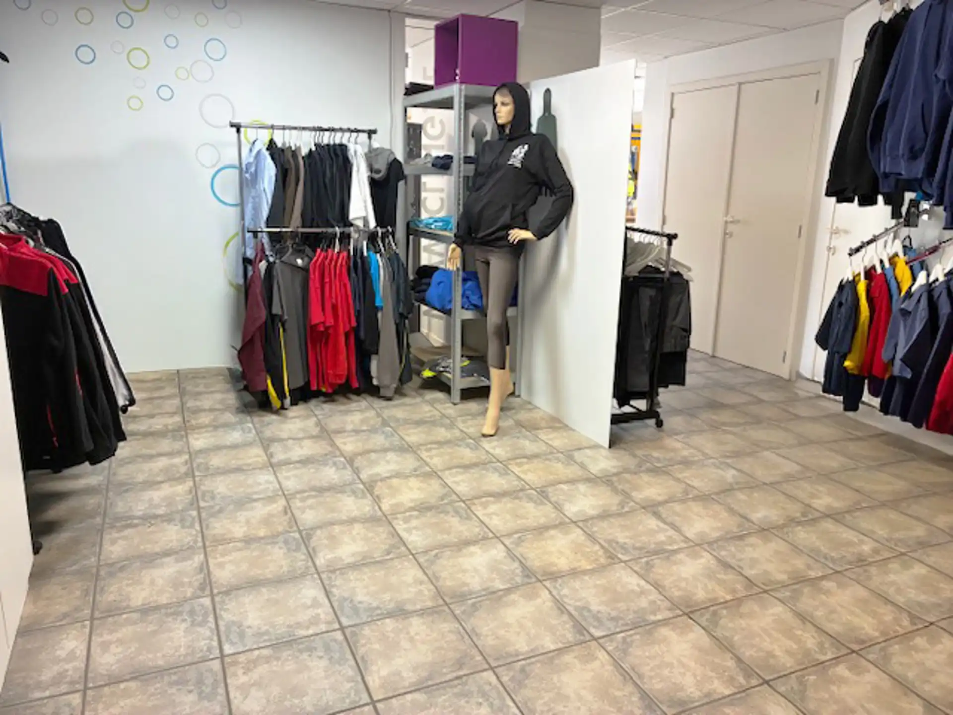 Commerciële ruimte te huur foto 18