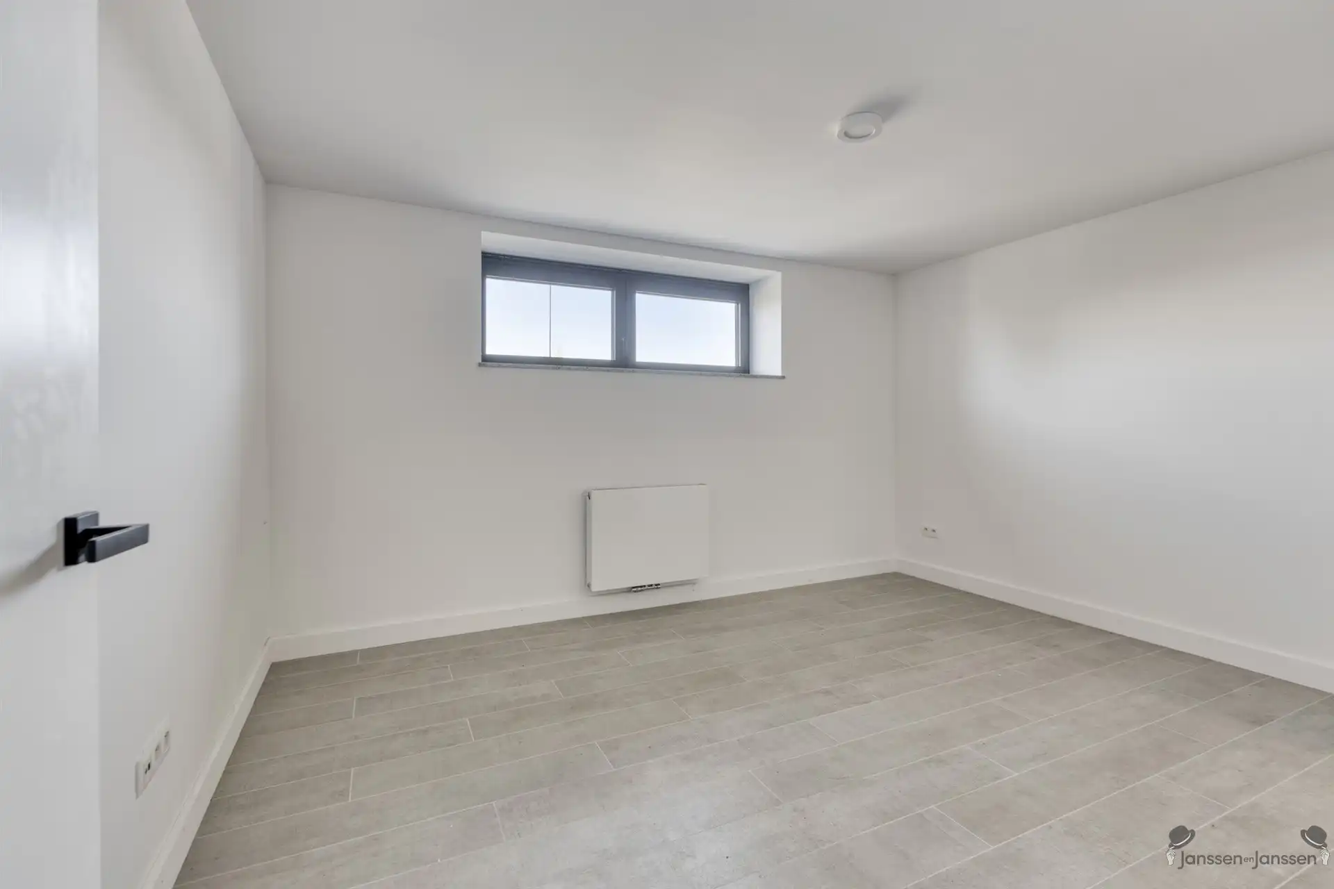 nieuwbouw met 4/5slaapkamers zonder BTW foto 18