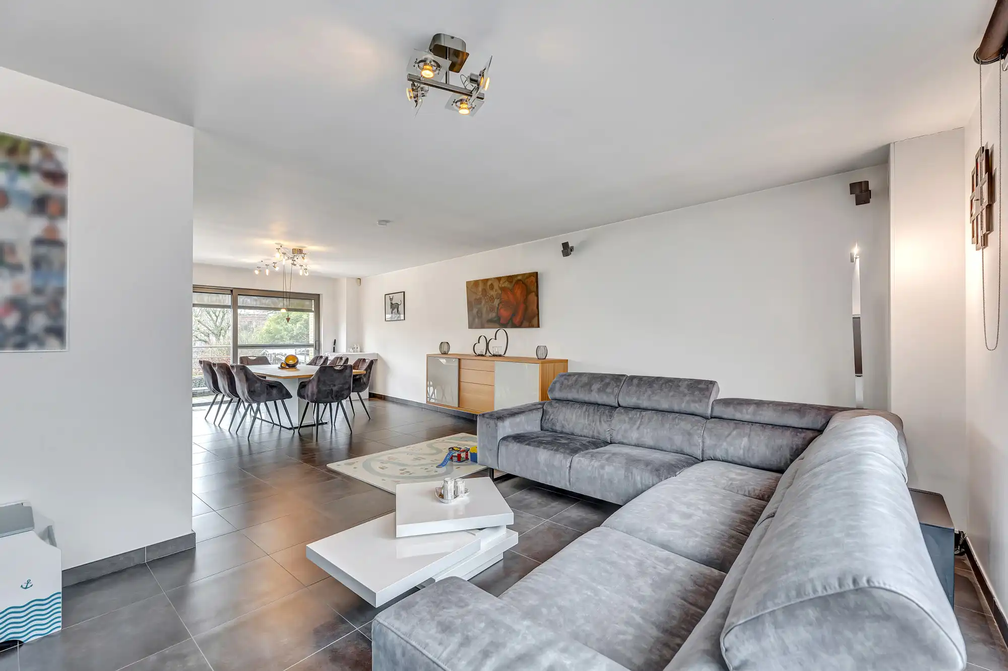 Woonst met 4 slpks en verwarmd zwembad in Erembodegem foto 2