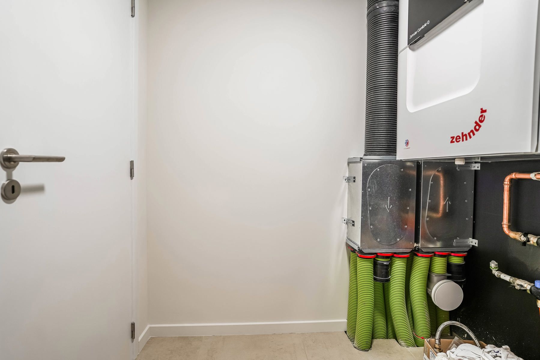 Volledig gerenoveerde en energiezuinige rijwoning te Imde (Meise) foto 16