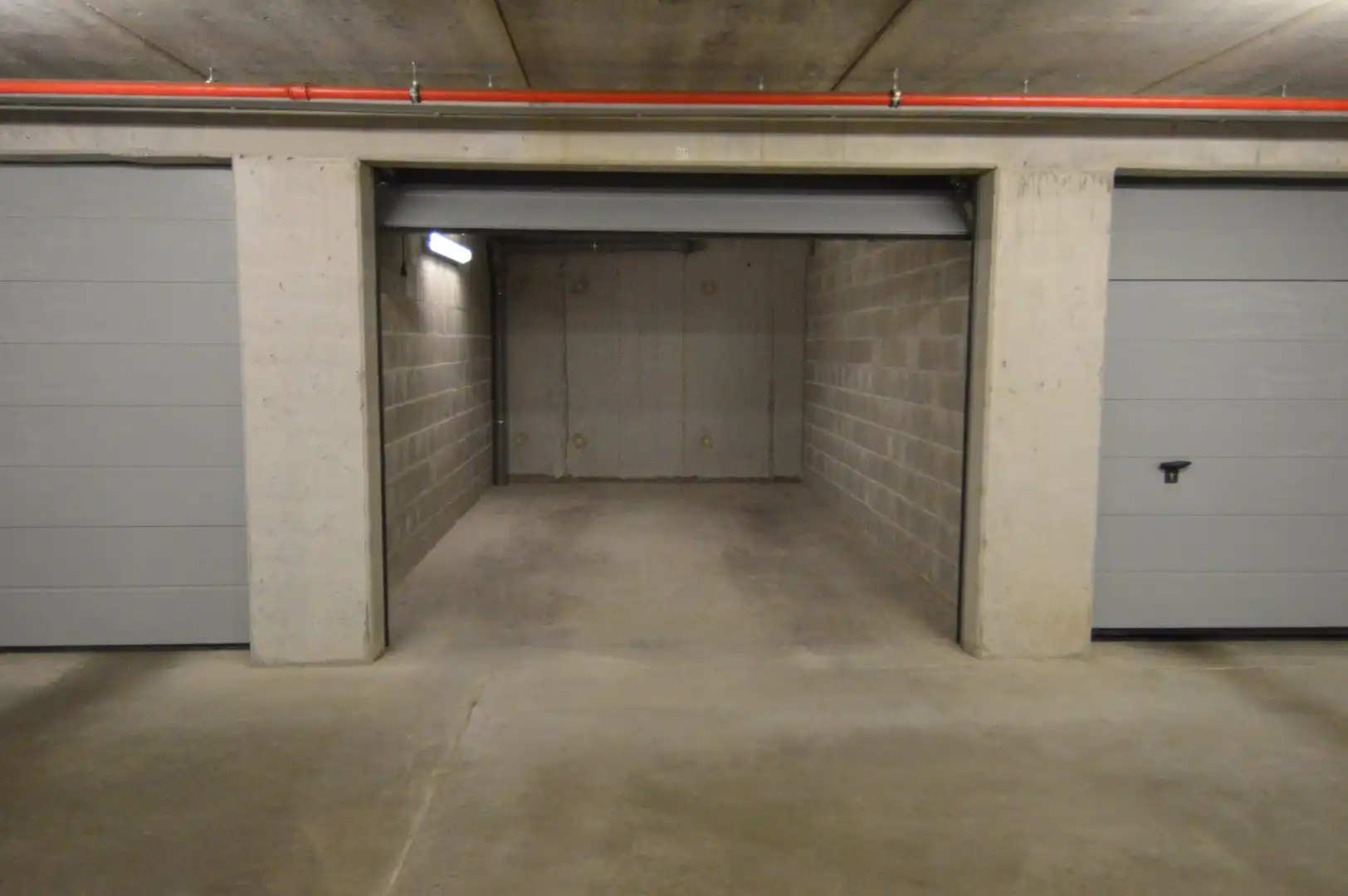 Ruim appartement met 2 slaapkamers, 2 terrassen én garage in het centrum van Harelbeke foto 16