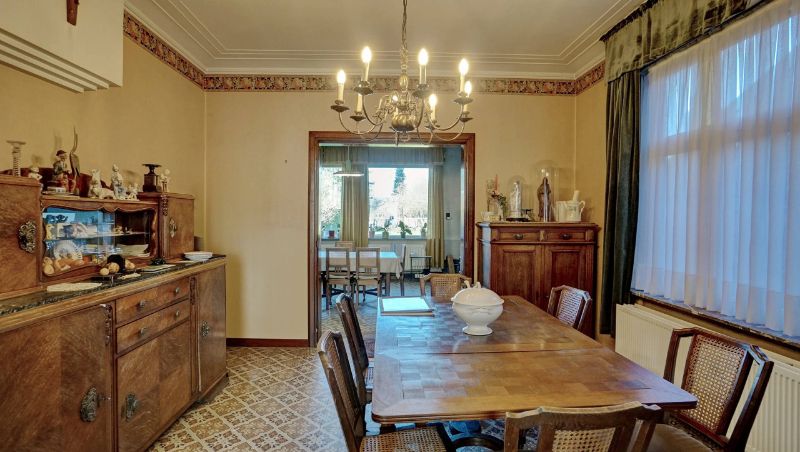 Ruime woning van 225m² op 8a49ca met 4 slaapkamers foto 6